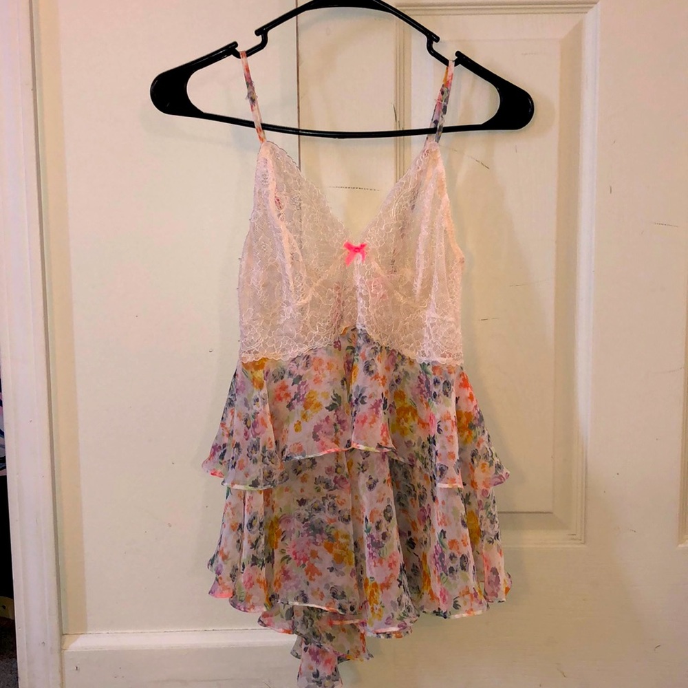Victorias Secret Babydoll Lingerie Small Floral Crème Pastels
